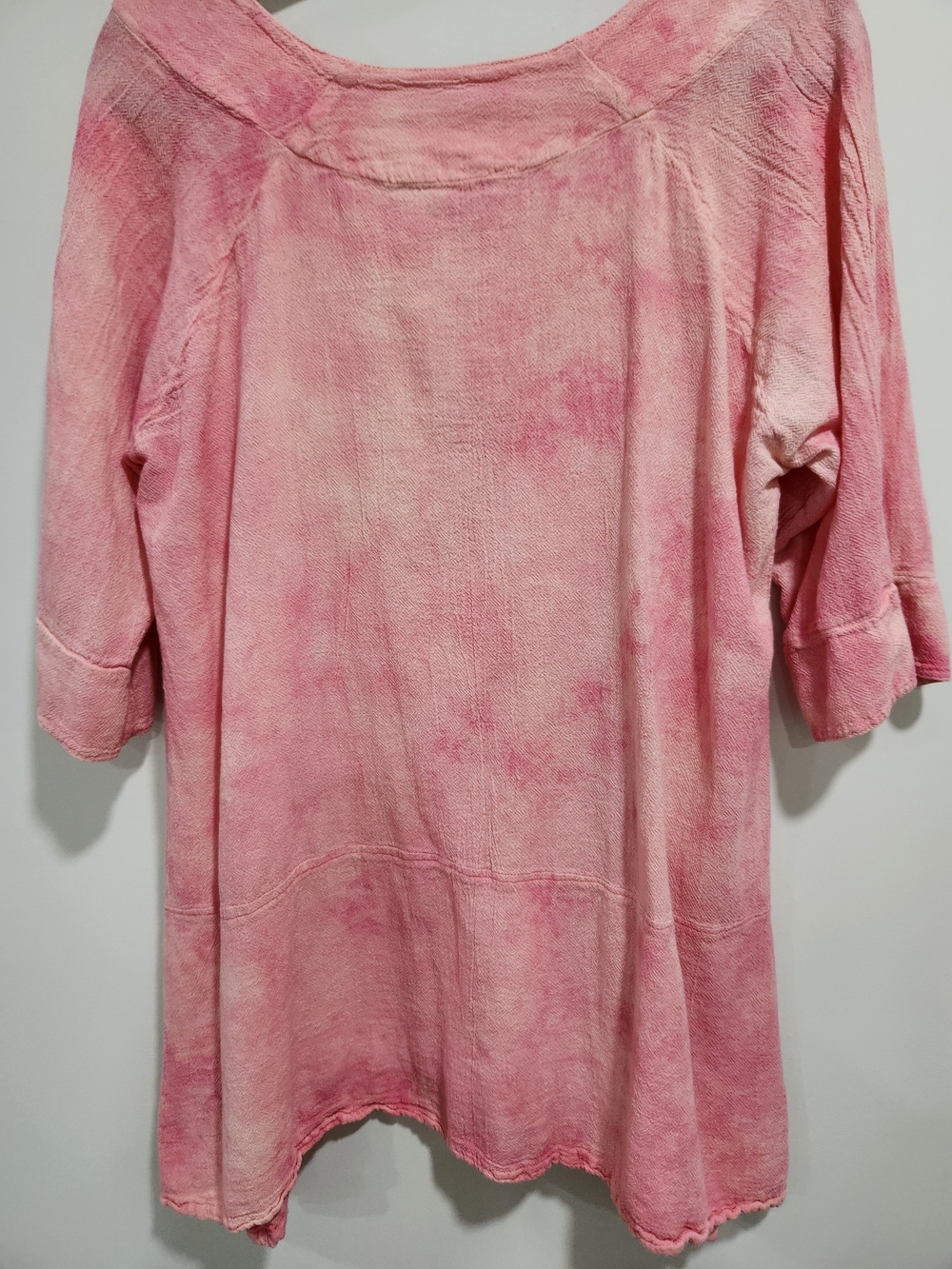bryn Walker Pink Tie-Dye Scoop Neck Tunic Linen Mother Of Pearl Buttons - Picture 6 of 7
